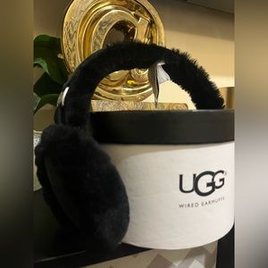 BLACK UGG EAR MUFFS